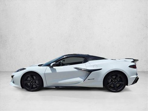 Used 2025 Chevrolet Corvette Z06 w/ Battery Protection Package RWD image 9