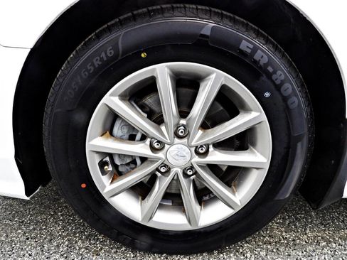 Used 2018 Hyundai Sonata SE image 18