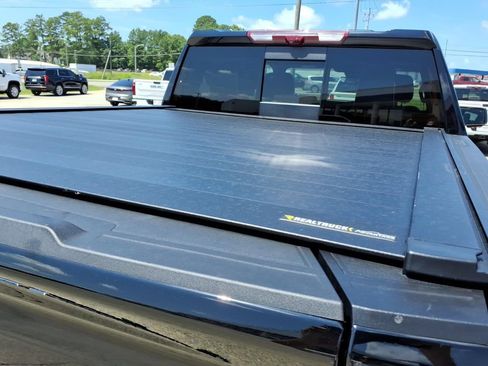 Used 2025 GMC Sierra 1500 Denali Ultimate AWD/4WD image 16