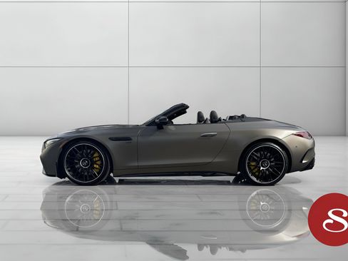 Used 2022 Mercedes-Benz SL 63 AMG 4MATIC image 3