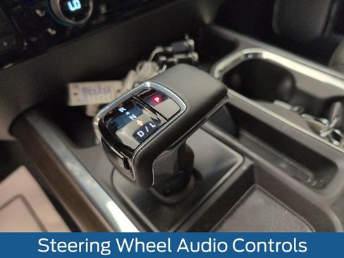 Used 2024 Chevrolet Silverado 1500 High Country w/ Technology Package image 34