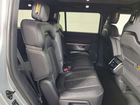 Used 2025 Rivian R1S Adventure AWD/4WD image 23
