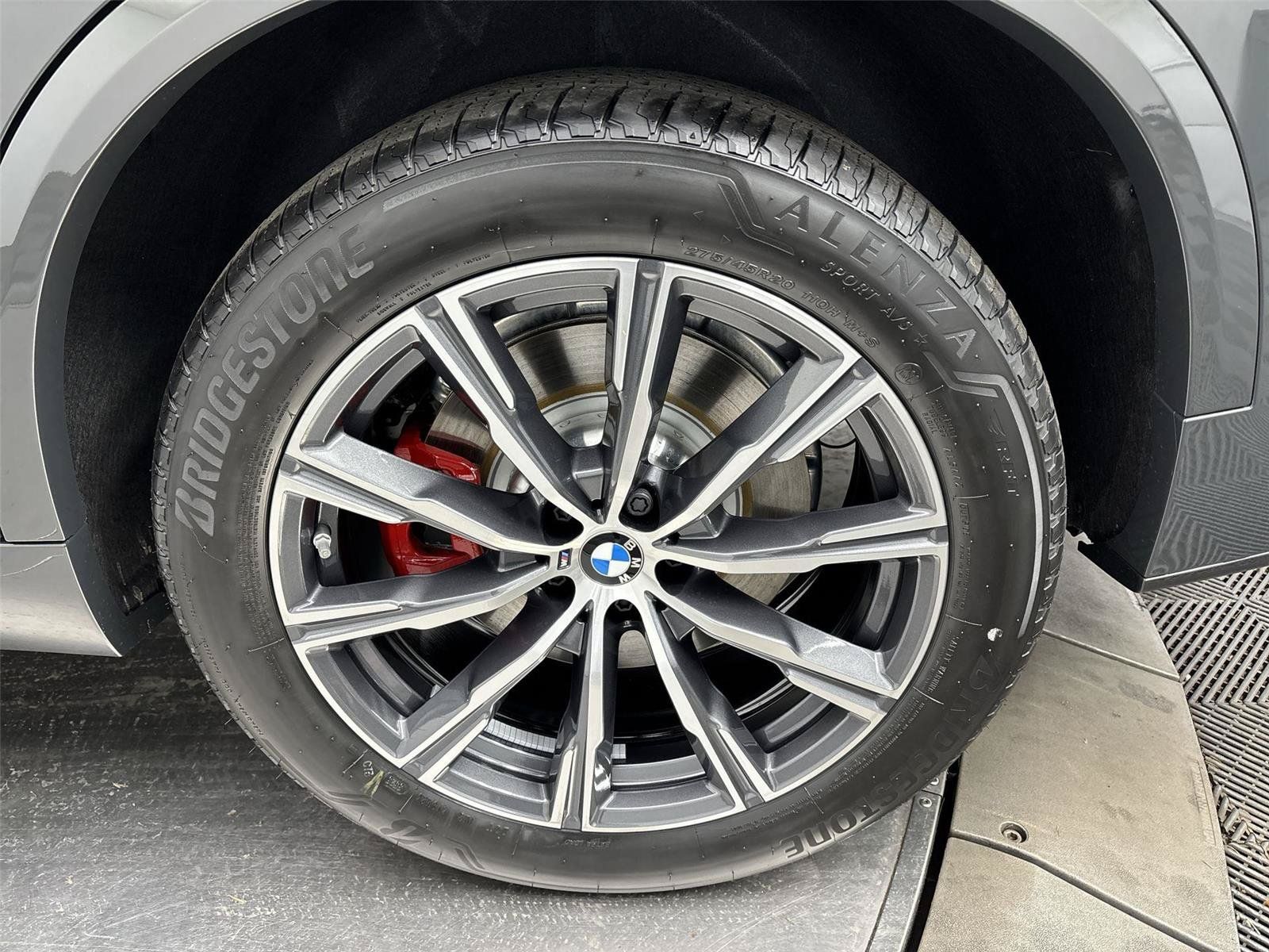 New 2026 BMW X5 M60i w/ Climate Comfort Package AWD/4WD image 27