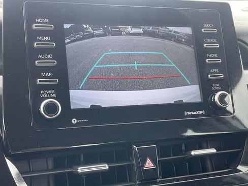 Used 2024 Toyota Camry SE FWD image 18
