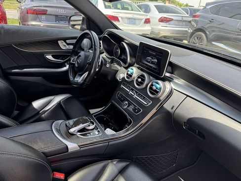 Used 2015 Mercedes-Benz C 300 4MATIC Sedan image 13