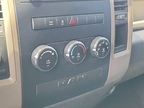 Used 2012 RAM 1500 Express AWD/4WD image 17