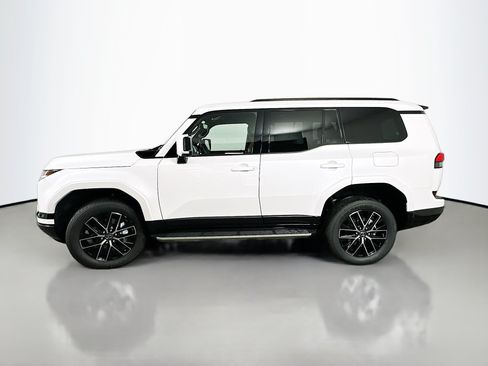 New 2026 Lexus GX 550 w/ Accessory Package (2T) AWD/4WD image 4