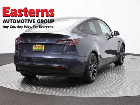 Used 2022 Tesla Model Y Performance AWD/4WD image 5