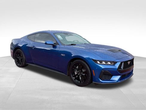 Used 2024 Ford Mustang GT RWD image 1