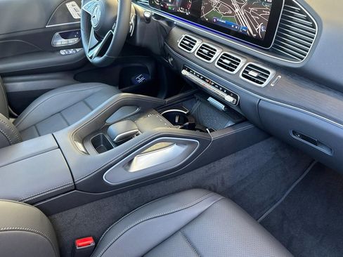 New 2026 Mercedes-Benz GLE 450e 4MATIC image 27