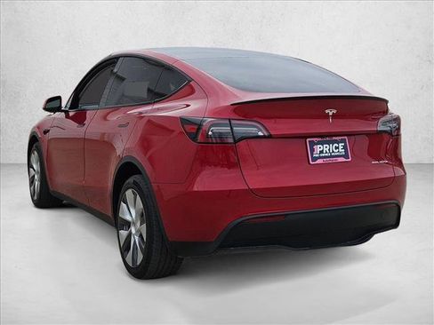 Used 2023 Tesla Model Y Long Range image 7