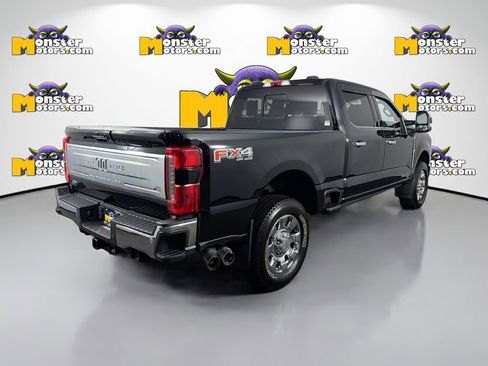 Used 2023 Ford F250 King Ranch w/ Chrome Package image 5