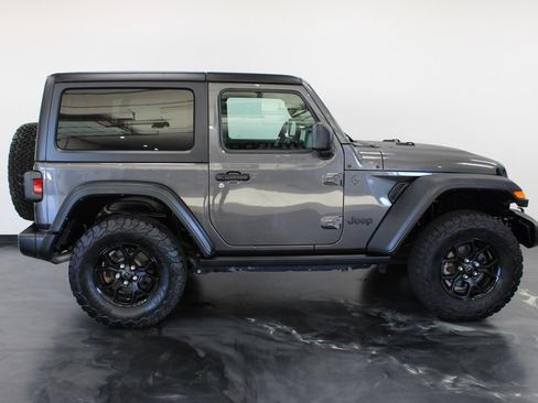 Used 2024 Jeep Wrangler Sport AWD/4WD image 24