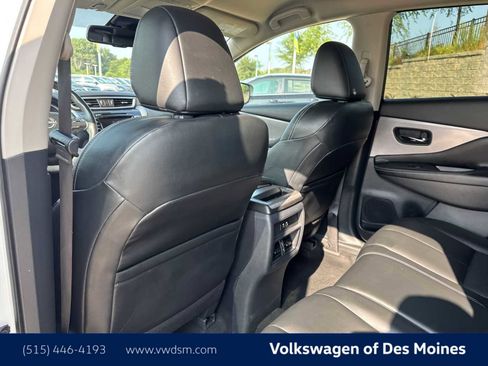 Used 2023 Nissan Murano SV image 13
