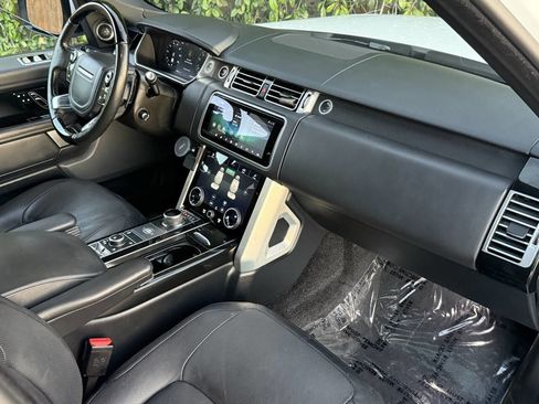 Used 2018 Land Rover Range Rover HSE AWD/4WD image 15