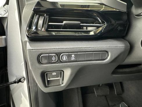 Certified 2024 Acura MDX SH-AWD image 12