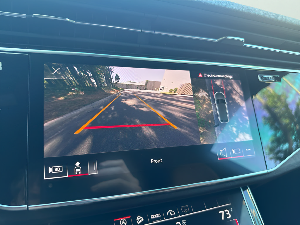 Used 2023 Audi Q8 Premium Plus AWD/4WD image 30