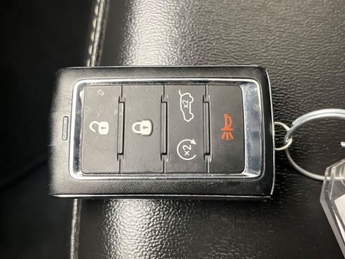 Used 2023 Jeep Grand Cherokee 4WD 4xe image 33