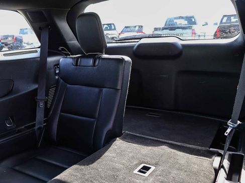 Used 2020 Ford Explorer Limited image 19