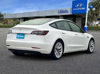 Used 2021 Tesla Model 3 Standard Range Plus video 2