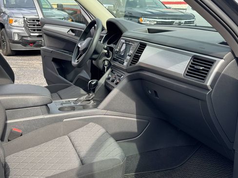 Used 2021 Volkswagen Atlas S FWD image 8