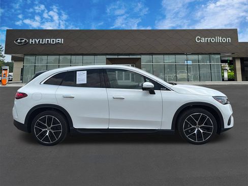 Used 2024 Mercedes-Benz EQE 350+ 4MATIC SUV image 4