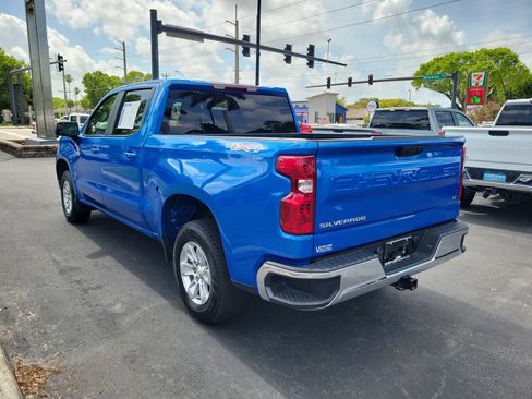 Used 2025 Chevrolet Silverado 1500 LT AWD/4WD image 3
