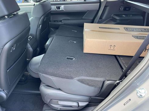 New 2026 Hyundai Santa Fe SEL FWD image 28