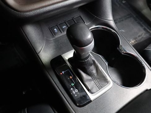 Used 2014 Toyota Highlander Plus FWD image 20