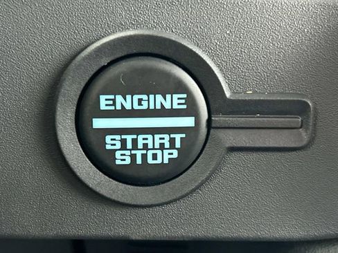 New 2025 Ford Bronco Outer Banks AWD/4WD image 29