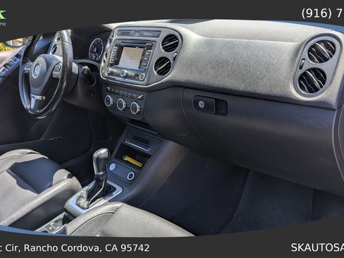 Used 2014 Volkswagen Tiguan S FWD image 31
