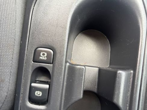 Used 2024 Toyota Corolla LE FWD image 20