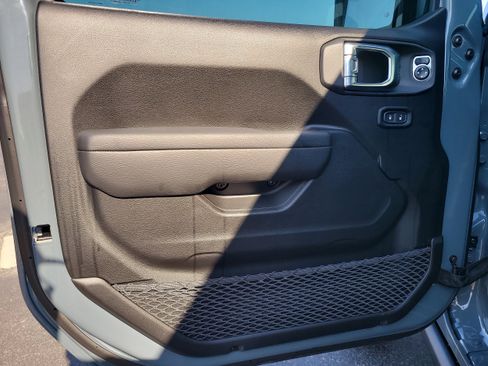 New 2026 Jeep Gladiator Mojave AWD/4WD image 12