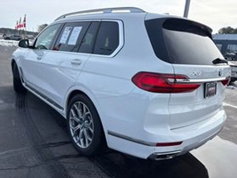 Used 2020 BMW X7 xDrive40i w/ Cold Weather Package image 7