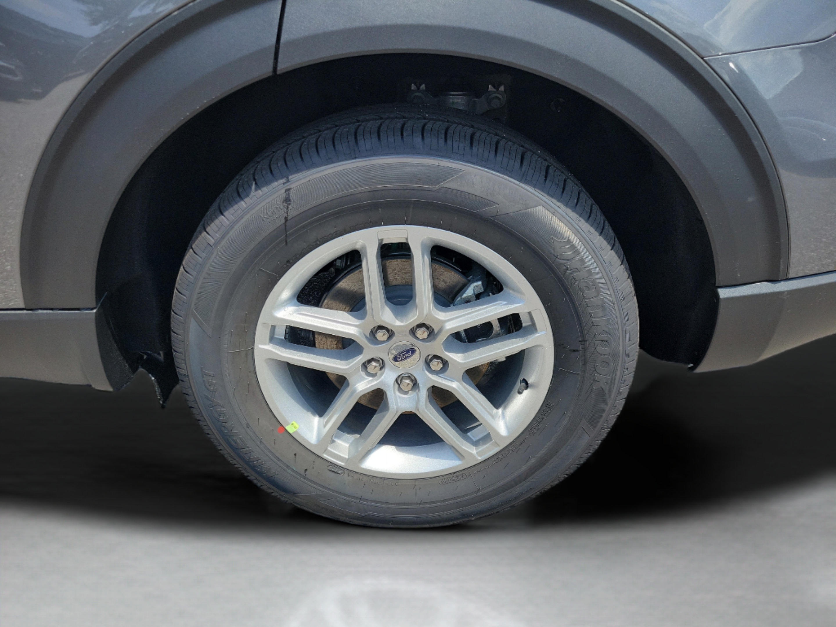 New 2026 Ford Explorer Active w/ Active Comfort Package RWD image 29