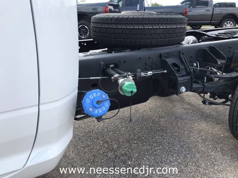 New 2026 RAM 3500 Tradesman w/ Chrome Appearance Group image 25