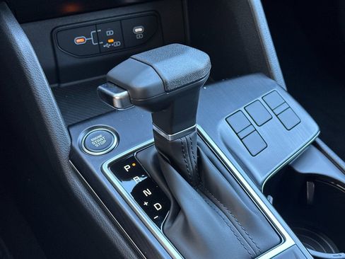 New 2026 Kia Sportage LX FWD image 21