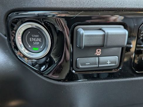 New 2026 Chevrolet Silverado 1500 LT Trail Boss w/ Convenience Package II image 24