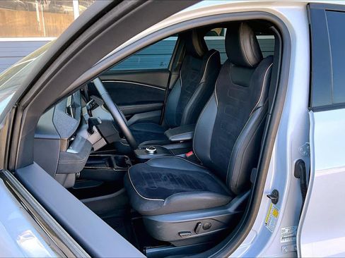 Used 2023 Ford Mustang Mach-E GT image 7