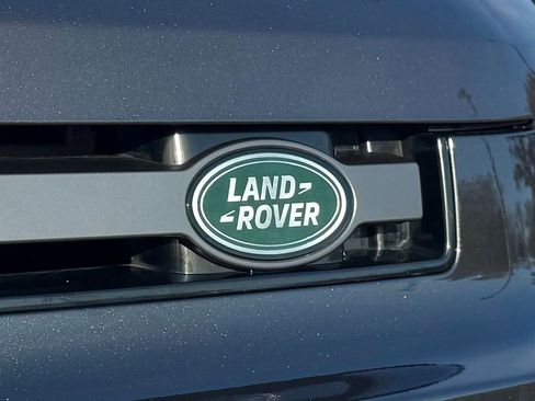 Used 2023 Land Rover Defender 110 image 82