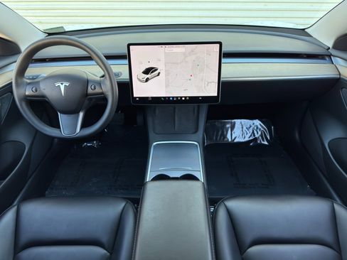 Used 2021 Tesla Model 3 Standard Range Plus RWD image 13
