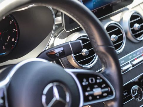 Used 2020 Mercedes-Benz C 300 Sedan image 12