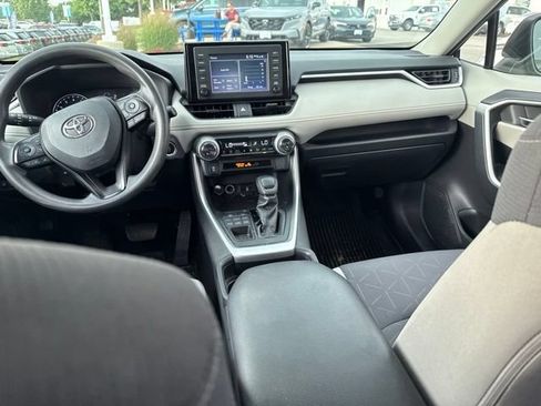 Used 2019 Toyota RAV4 XLE w/ All Weather Liner Package AWD/4WD image 6