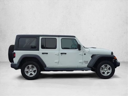 Used 2019 Jeep Wrangler Unlimited Sport S AWD/4WD image 4