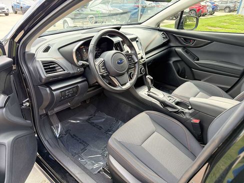 Certified 2021 Subaru Crosstrek 2.0i Premium w/ Moonroof Package AWD/4WD image 2