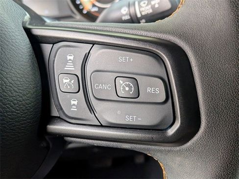 Used 2024 Jeep Wrangler Sport S image 16