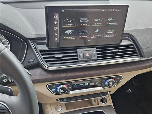 Used 2021 Audi Q5 Premium Plus image 14