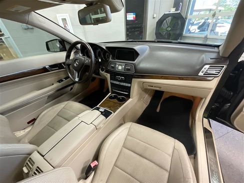 Used 2015 Mercedes-Benz E 400 Coupe w/ Premium 1 Package image 18