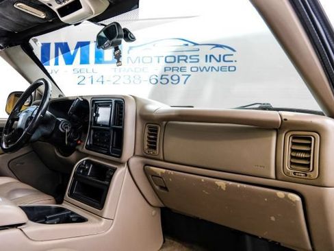 Used 2005 GMC Sierra 2500 SLT w/ Heavy-Duty Power Package AWD/4WD image 18