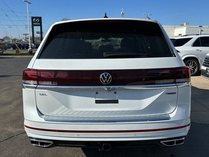New 2026 Volkswagen Atlas SEL Premium R-Line